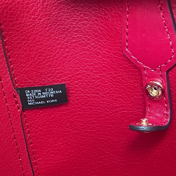 🌼Michael Kors 3 in 1 tote - Picture 15 of 16